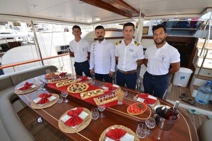 Arın Deniz Gulet