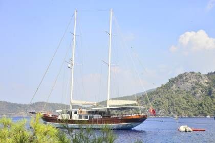 Berrak Su Gulet