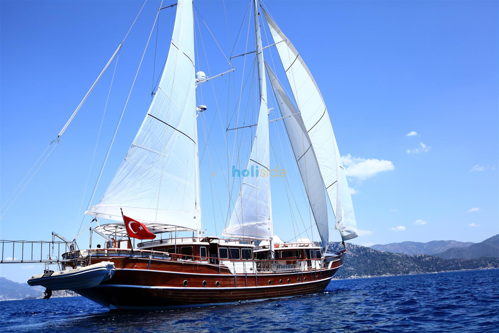Nurten A Gulet