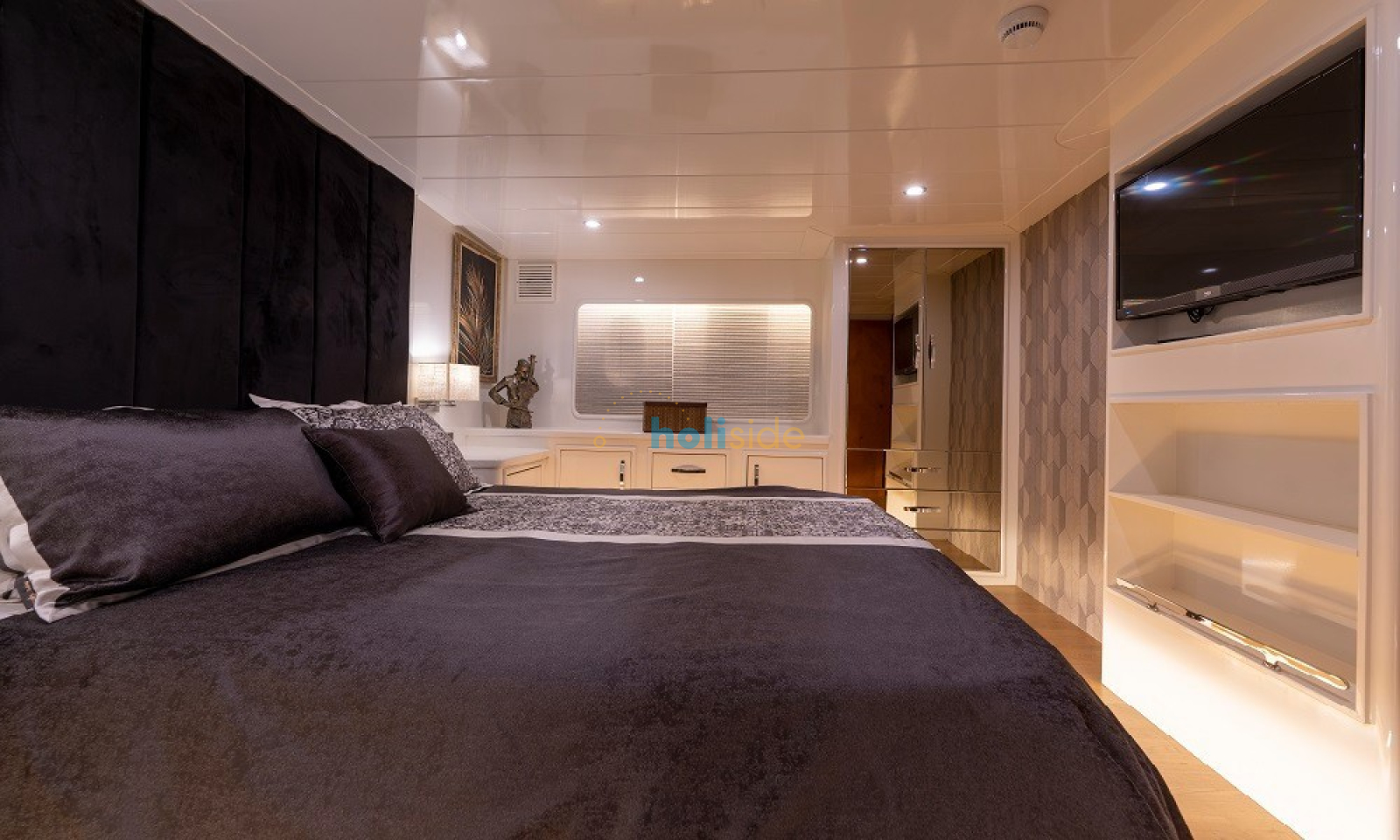 Simay S Trawler