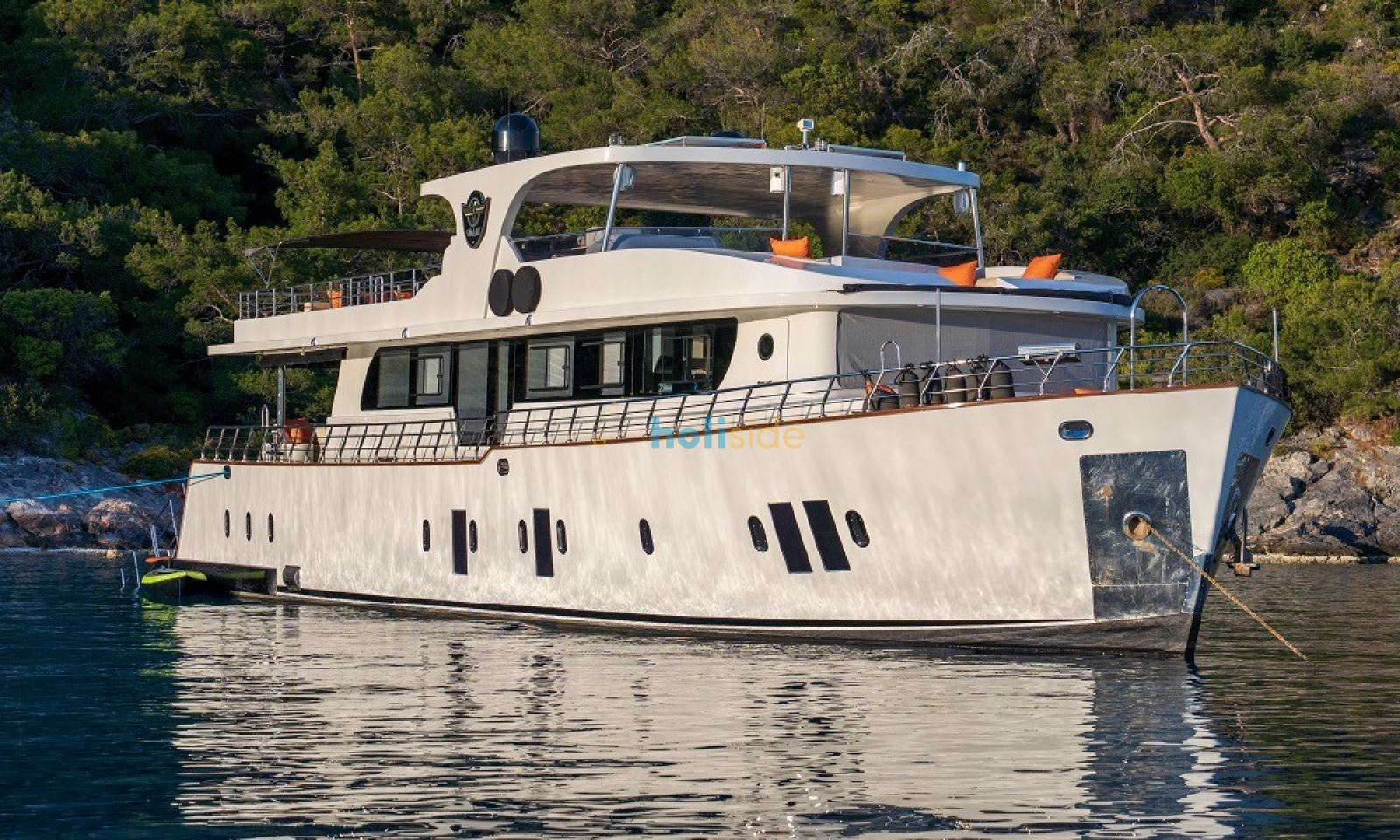 Simay S Trawler