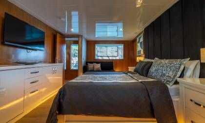 Simay S Trawler