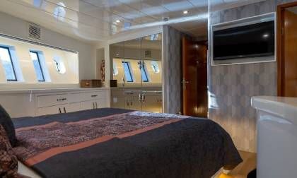 Simay S Trawler