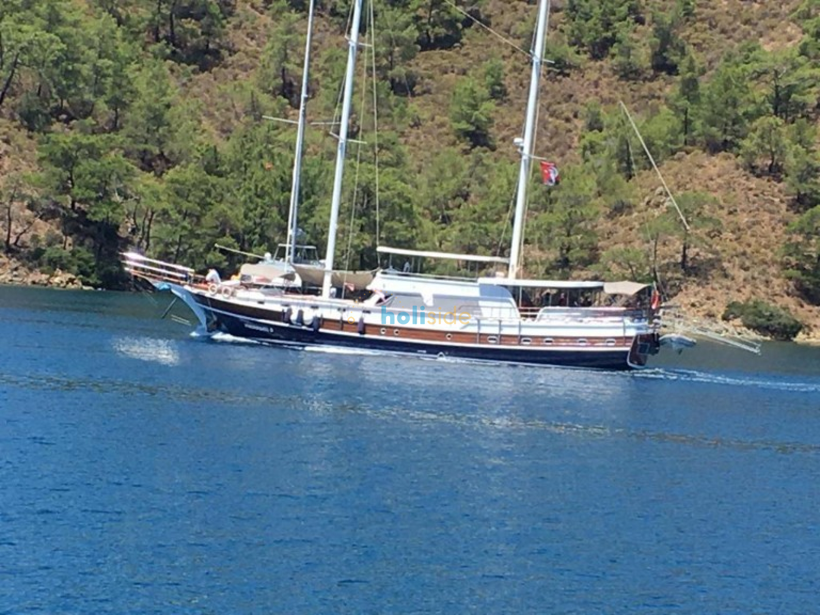 Yarım Adalı Gulet